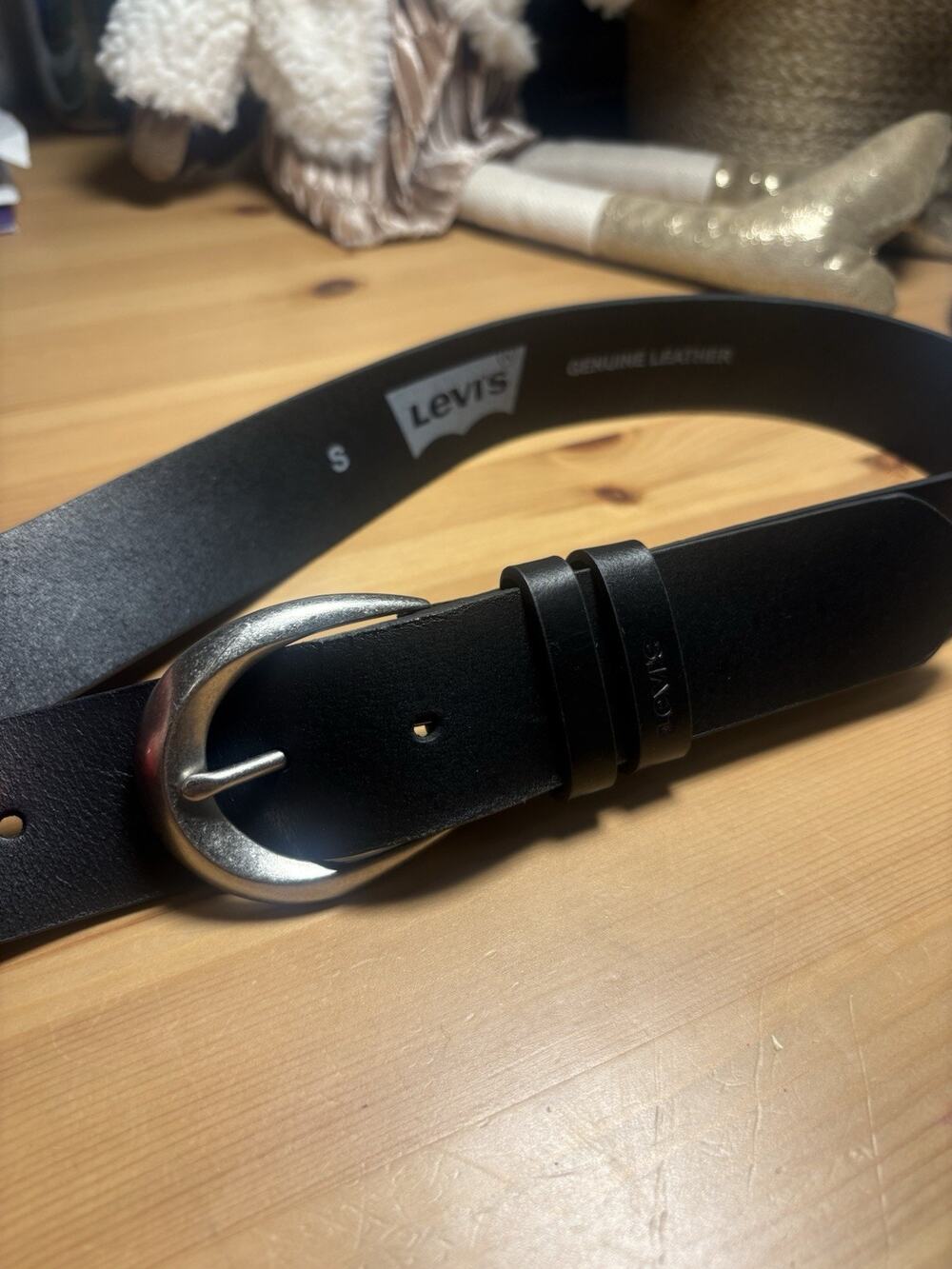 Levi's Women’s Black Dress Belt Size S 1.5in Adjustable Solid Buckle